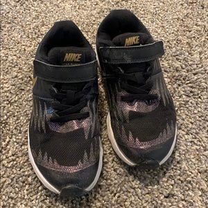 Nike Star Runner sneakers